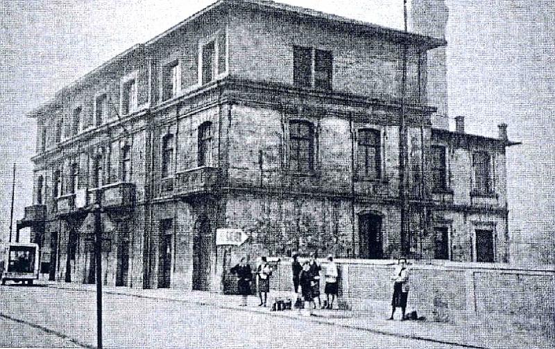 centros/Escuela de Artes y Oficios